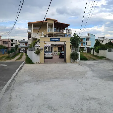 公寓式酒店 My Durrës